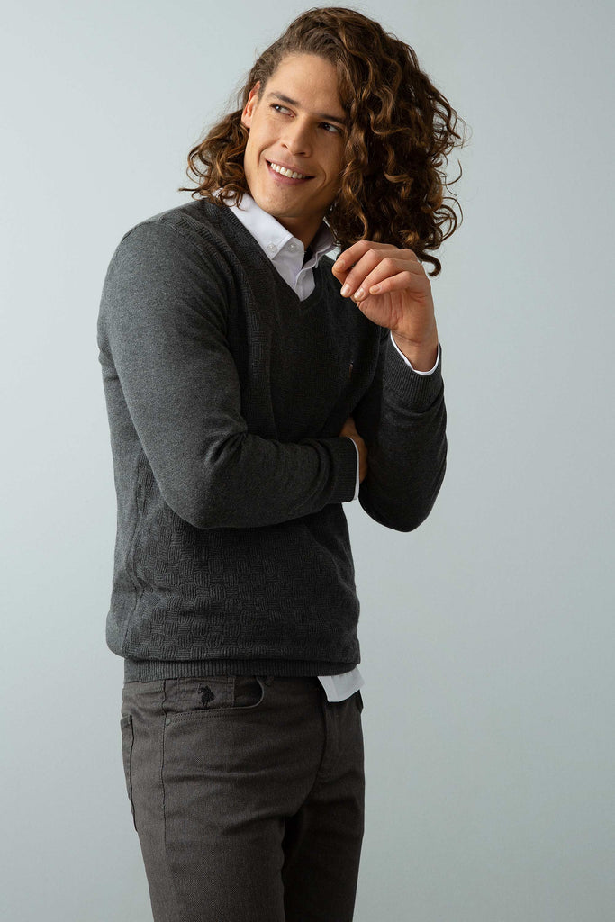 Muški-Tamno-Sivi-Džemper-652152VR046-3