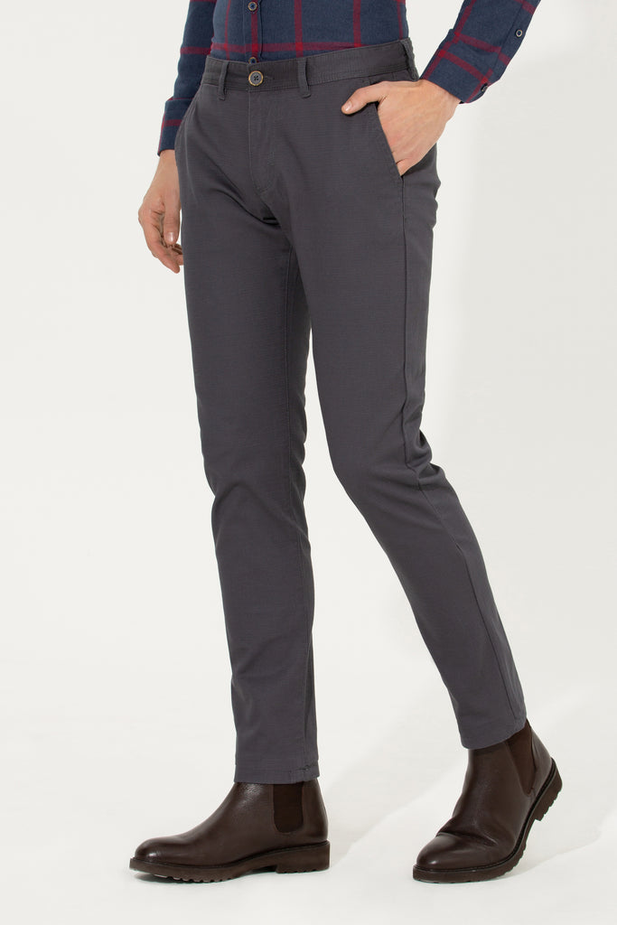 Muške-Tamno-Sive-Pantalone-1575852VR006-2